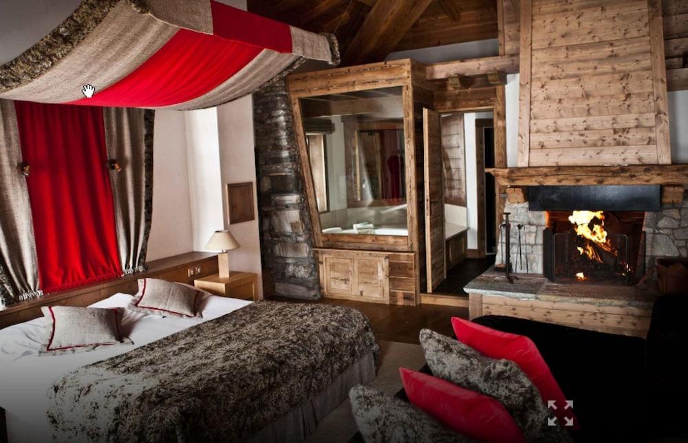 Hotel Les Barmes De L'Ours Val-d'Isère Exterior photo